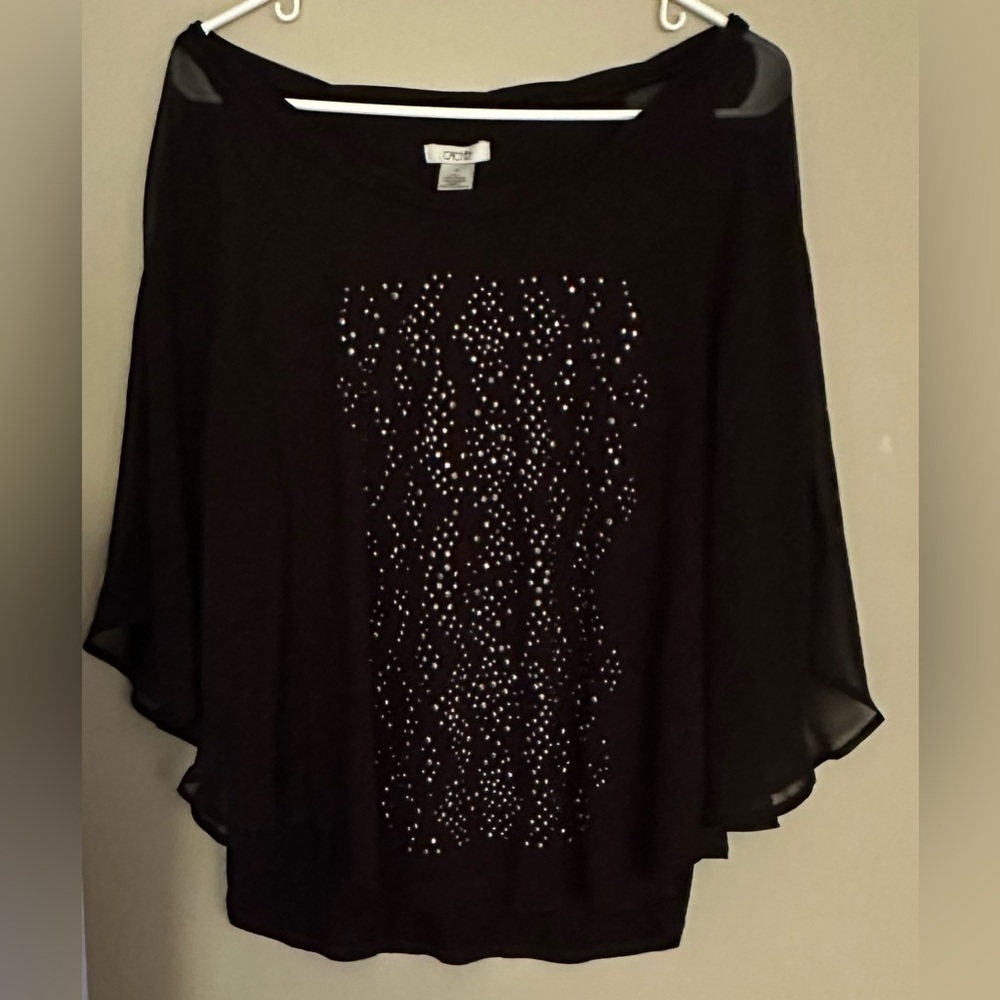 CACHE, Black Size MEDIUM Blouse with Silver Accents & Sheer, flowing sleeves.